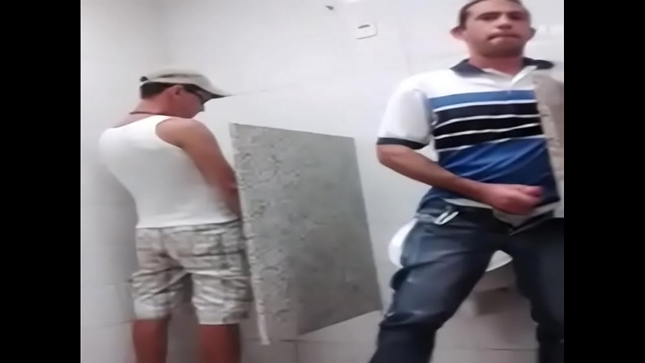 Público toilet fun