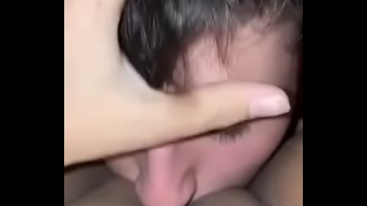 19 year old eats the best pussy