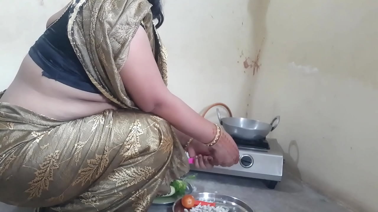 My Best Ever Fuck Beautiful Big Ass Maid When She Cooking Food In Morning