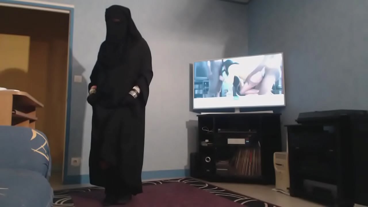 big boobs muslima in niqab