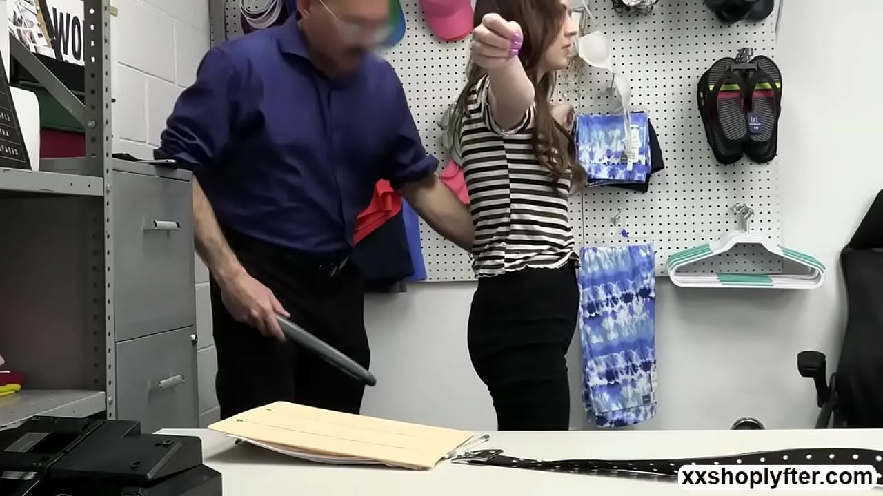 LP Office finally gets a chance to fuck Shoplifter Raven Right