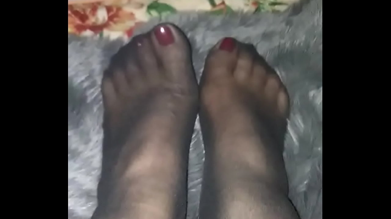 Stocking feet