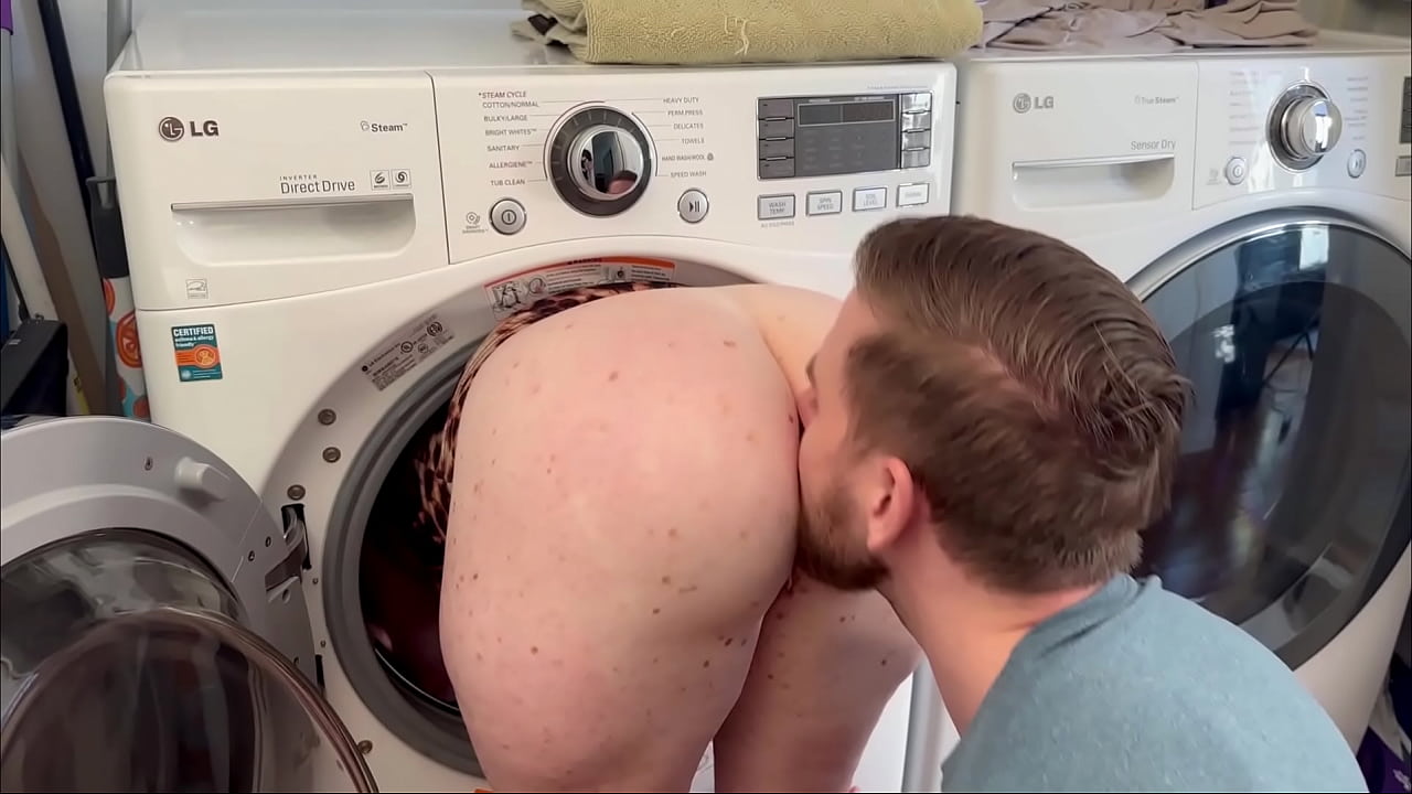 I Fuck My Big Booty MILF Stepmom Stuck in the Washer! Steve Rickz