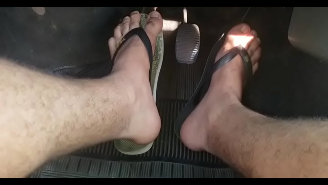 barefoot driving