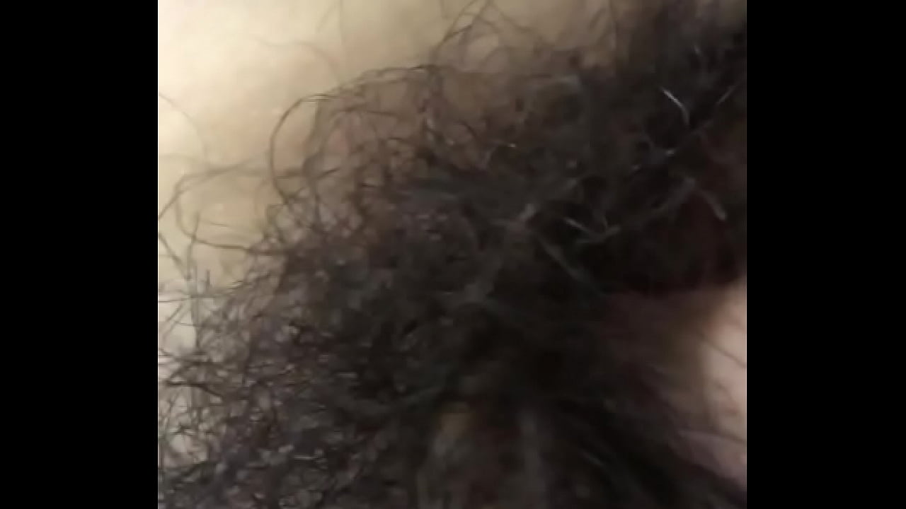 Hairy pussy of teen girl