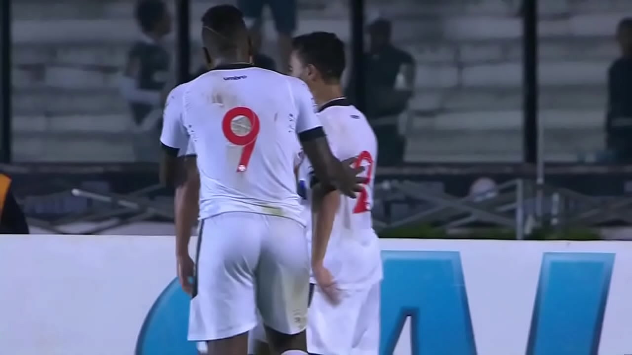 Calção Branco dos jogadores do Vasco parte 1