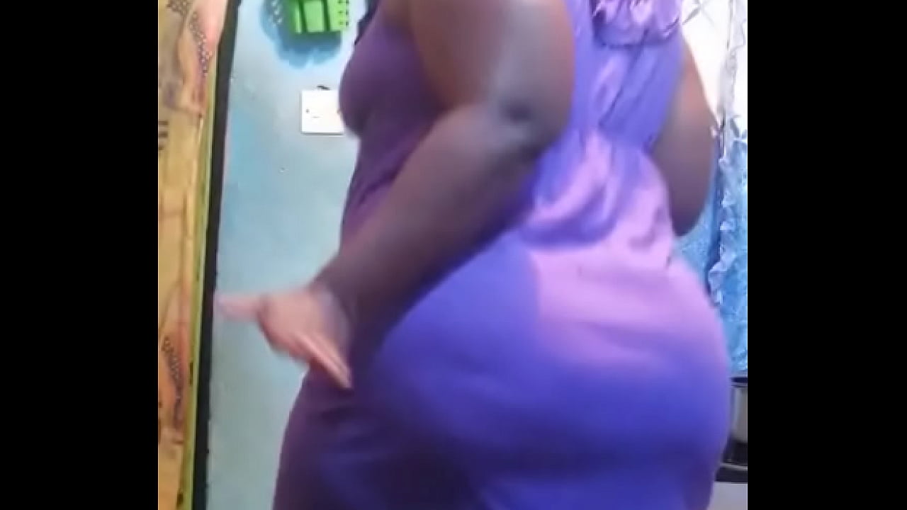 Afro emily in sexy short dress with bbw mature view