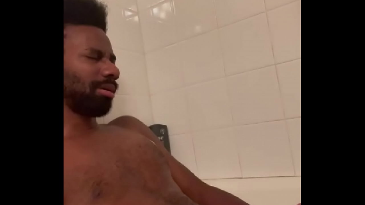 Jerkin my dick in the tub