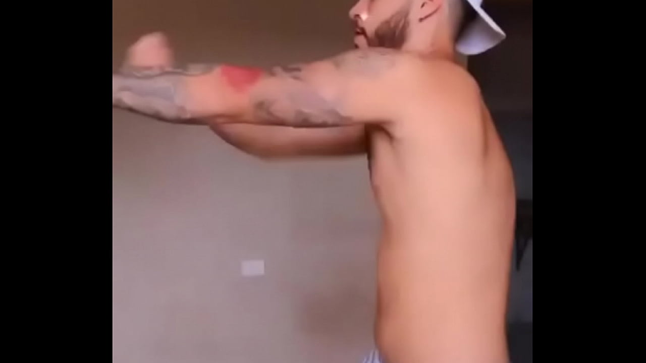 Gostoso dançando