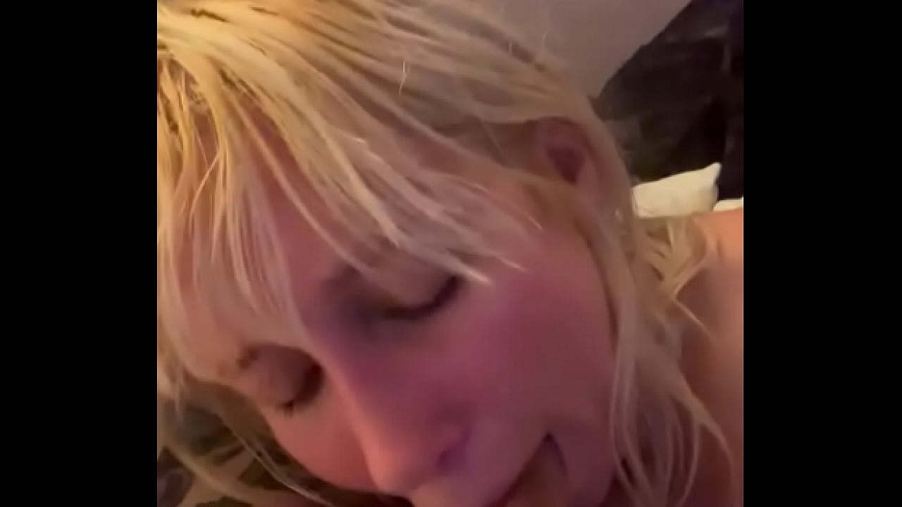 Motel blowjob