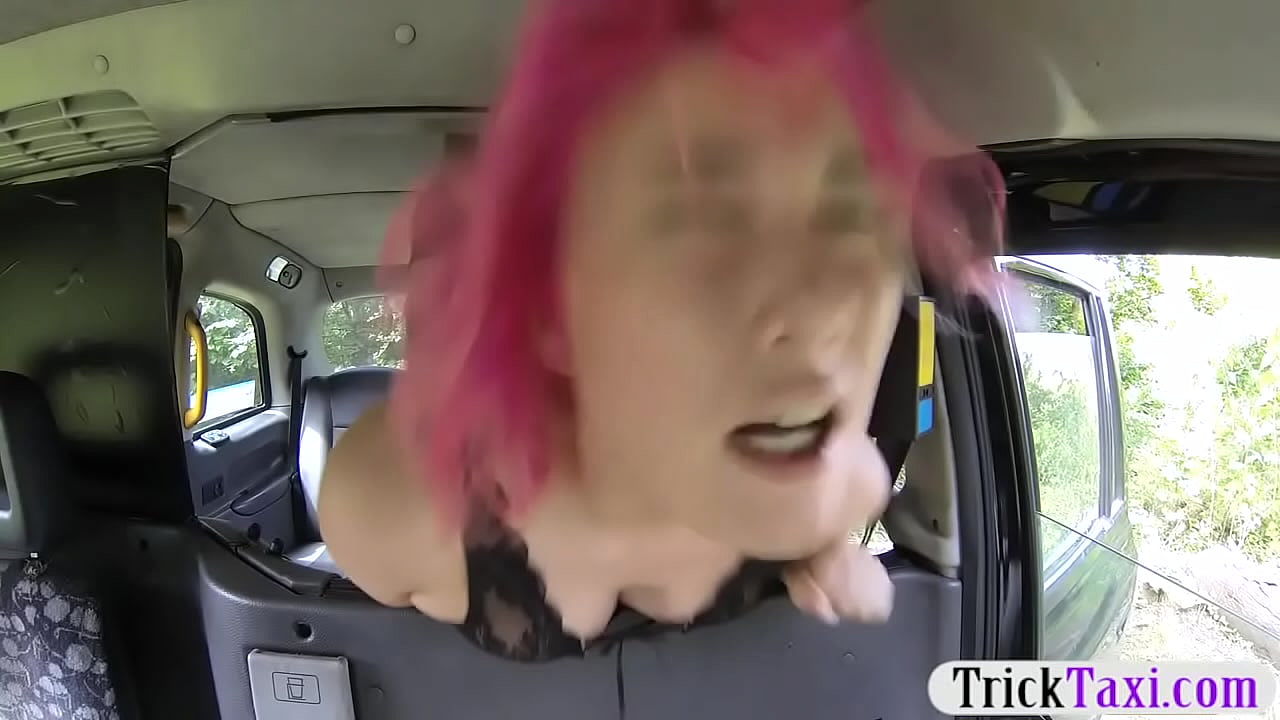 Pink hair passenger pounded by nasty driver in public