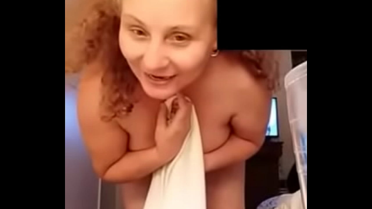 PHAT ASS WHITE GRANNY