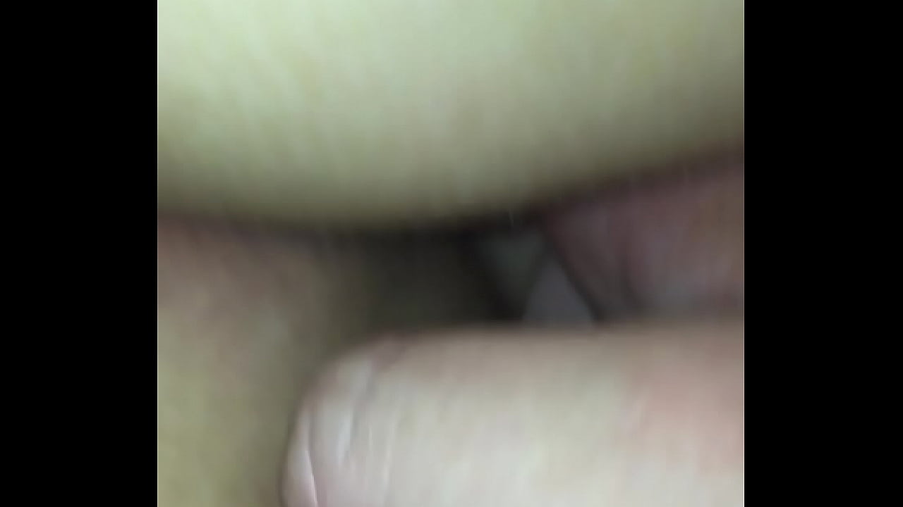 s. girlfriend gets fingered, close up!