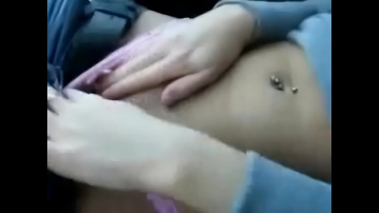 american amateur girls giving oral sex to her boyfriend in his car,