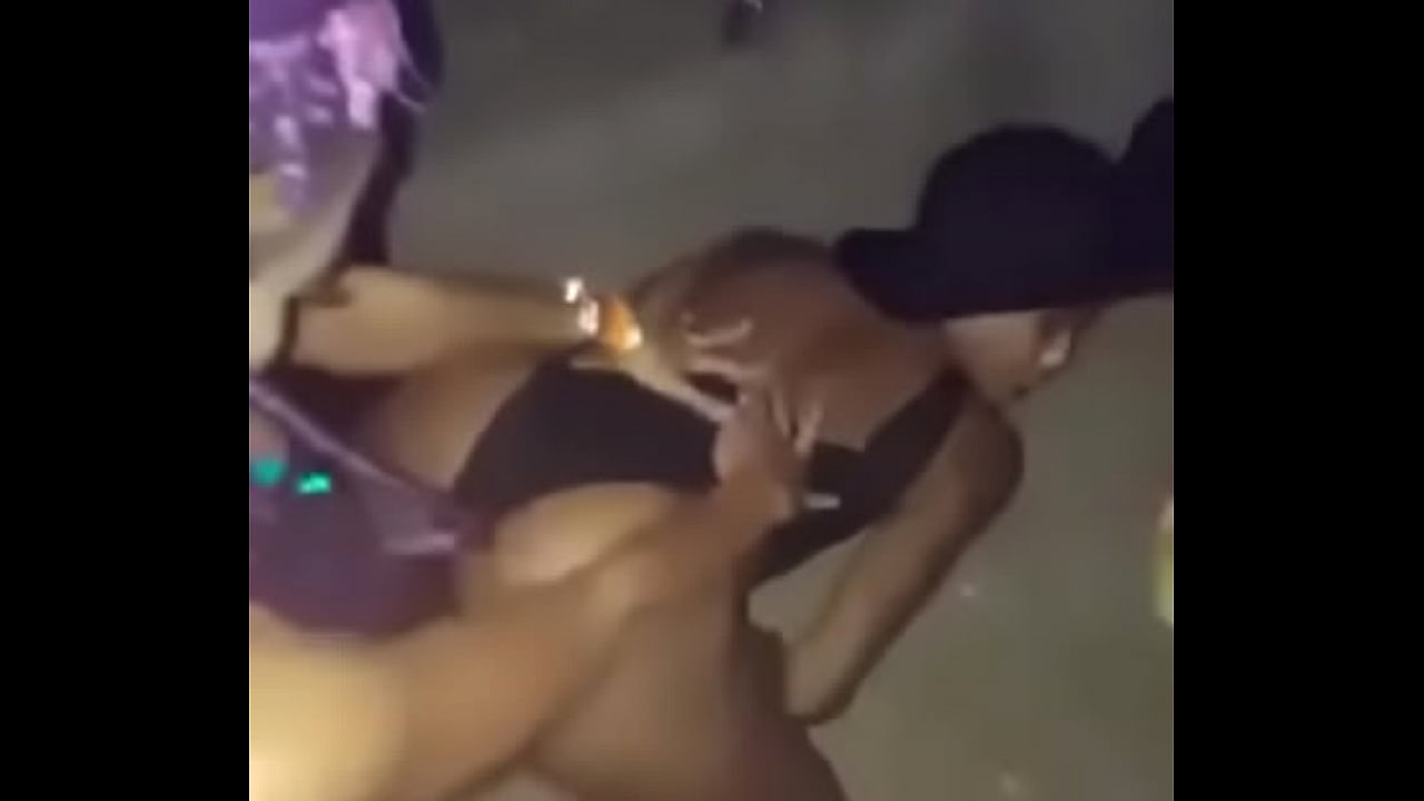 Girls Gone Wild Again Daggering