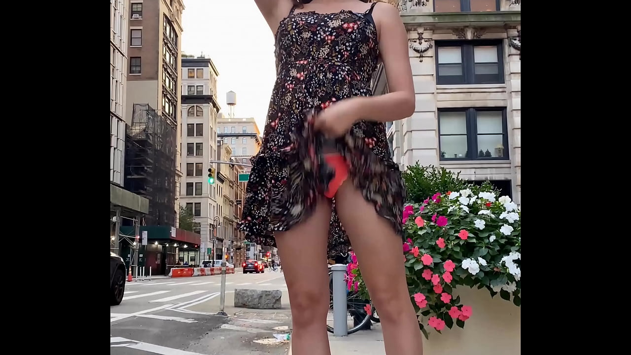 hot babe on the streets of NYC