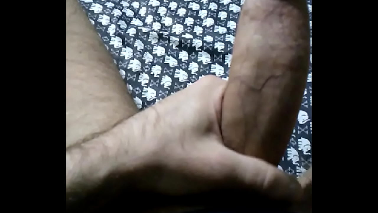 jerking off with a broken thumb