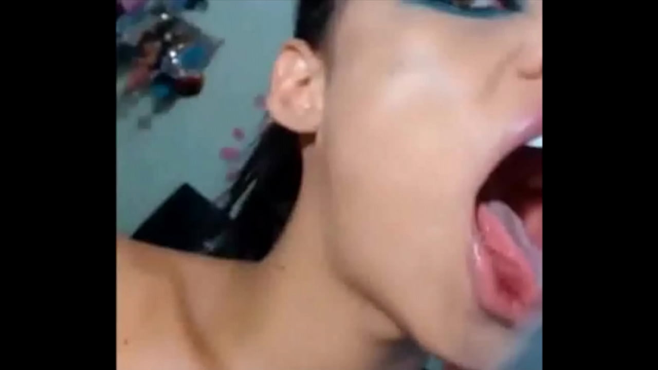 Sexy Ladyboy cumming in glass and drinks it - TScamdolls.com