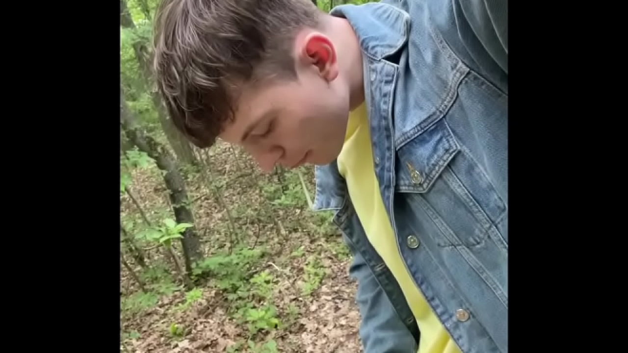 Hot Boy Jerking Big Dick OUTDOORS