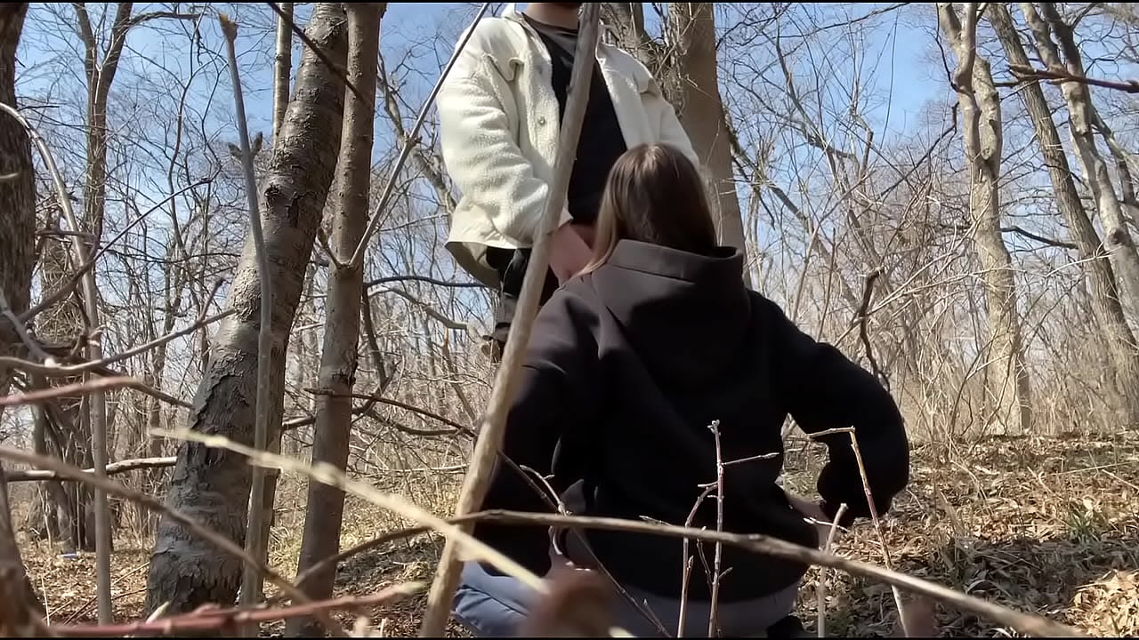 whore fucked doggystyle behind a tree