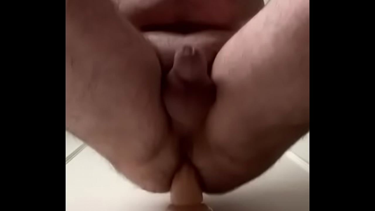 Dildo massage