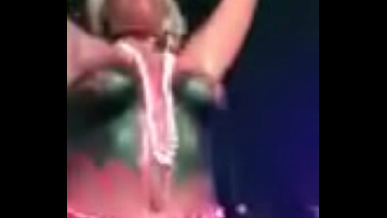 horny ass strippers