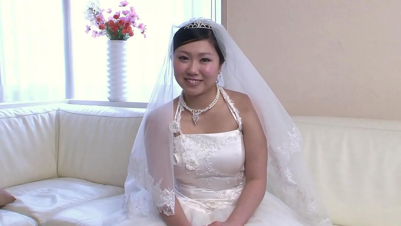 Chubby asian bride cheats her new husband one day before marriage