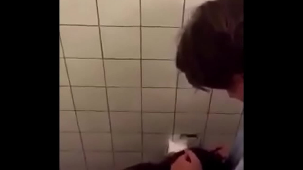 Teen Doesnt Notice Being Recorded While In The Bathroom