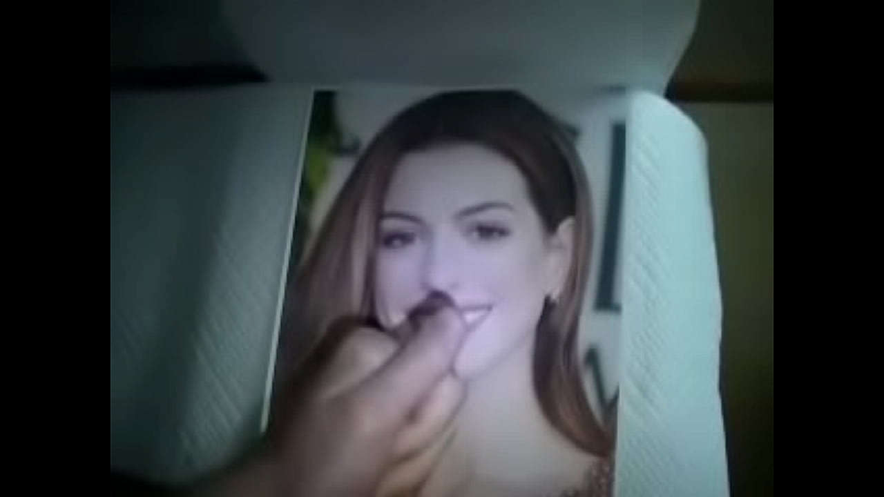 Cumming on Anne Hathaway