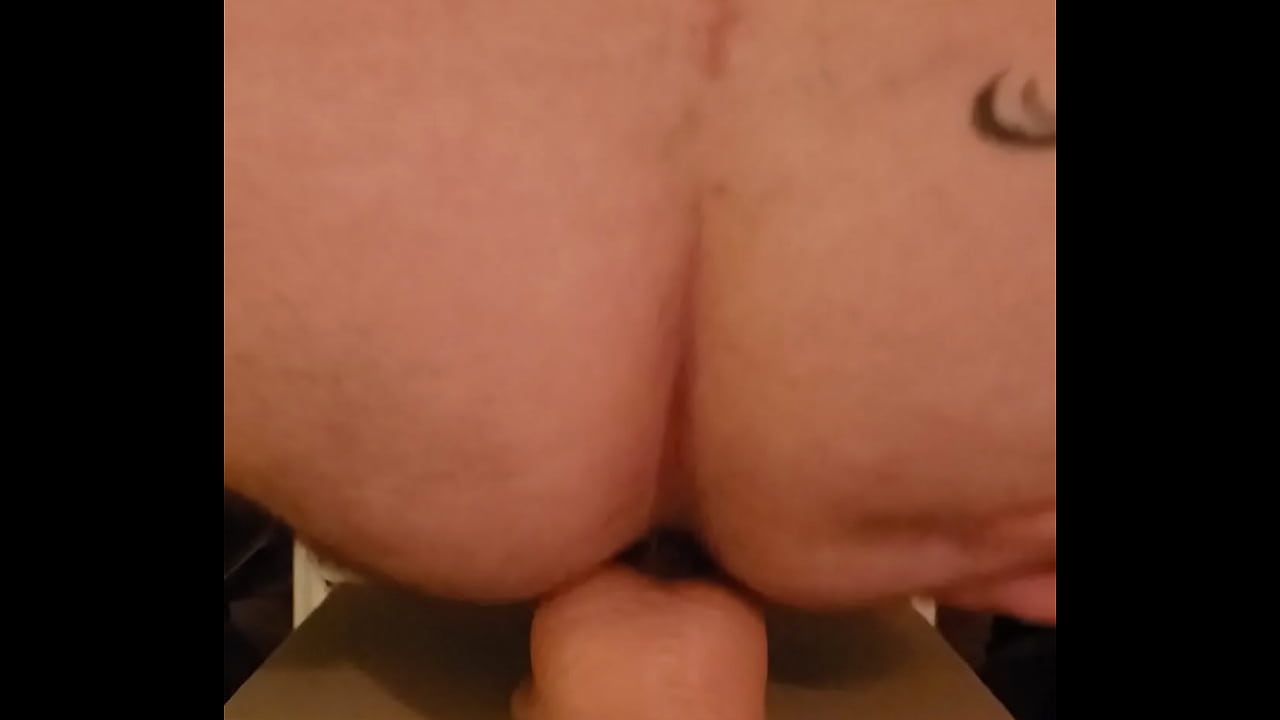 fat cock in my ass! I want bigger!