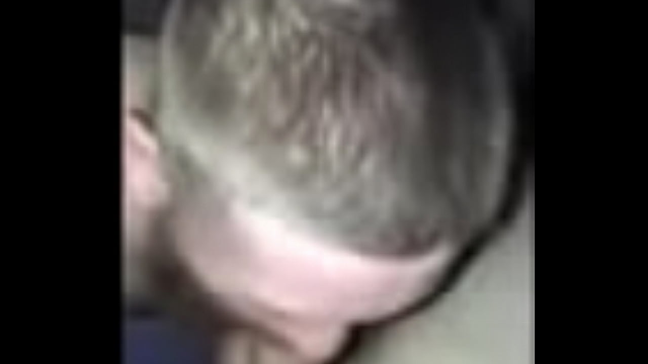 Bearded guy sucking str8 friend deepp