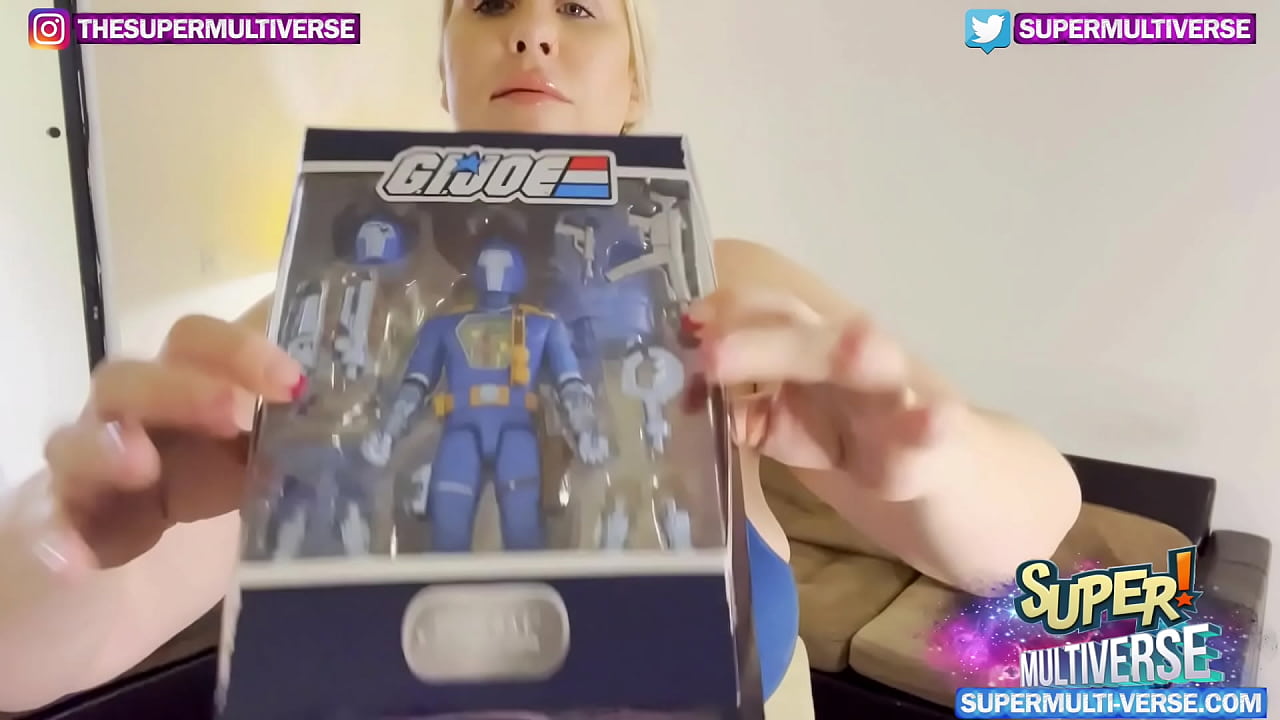 naked unboxing of gi Joe action figure by Lila