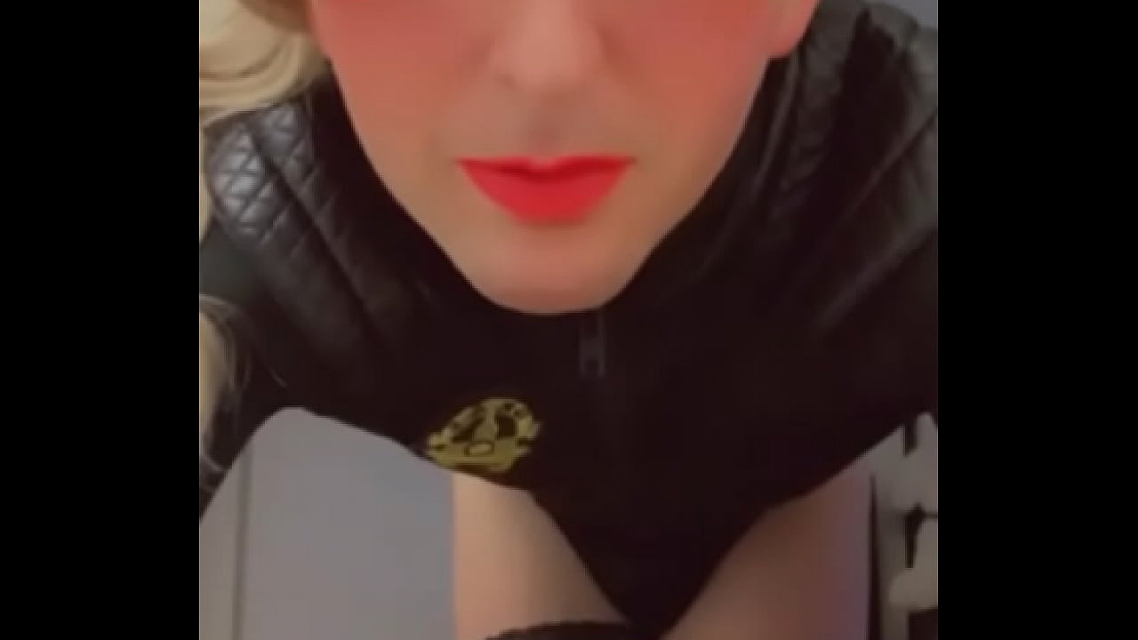 Sissy whiteboi being a bitch to BBC