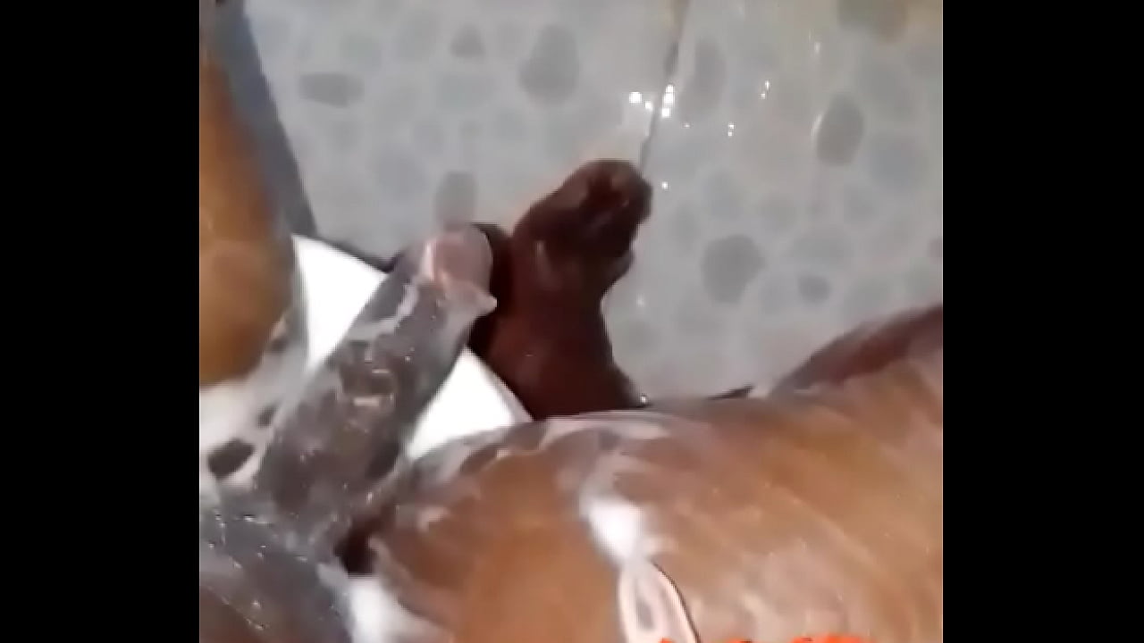 Horny as fuck and had to wank in the bath