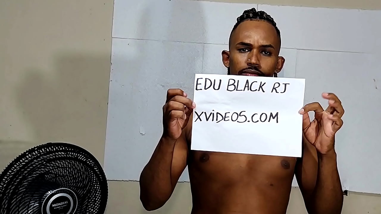 Vídeo de verif do edu black