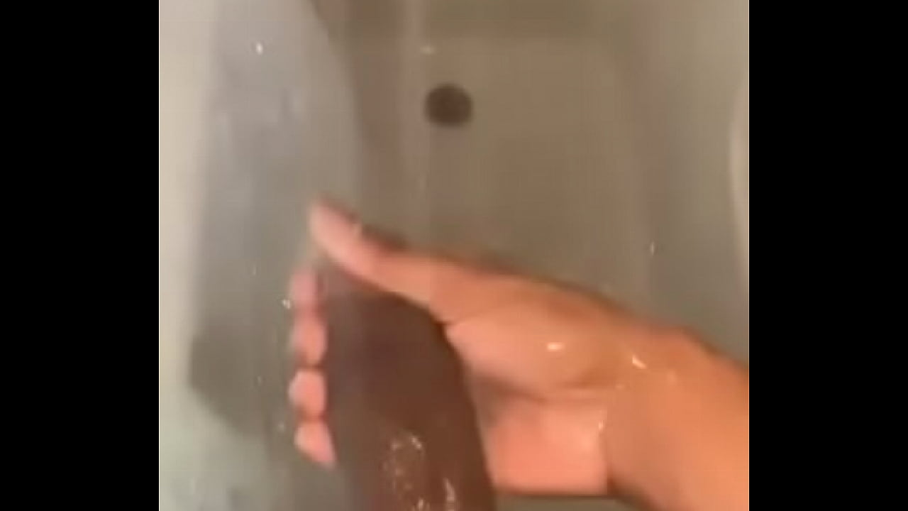 Quick vid of me in the shower