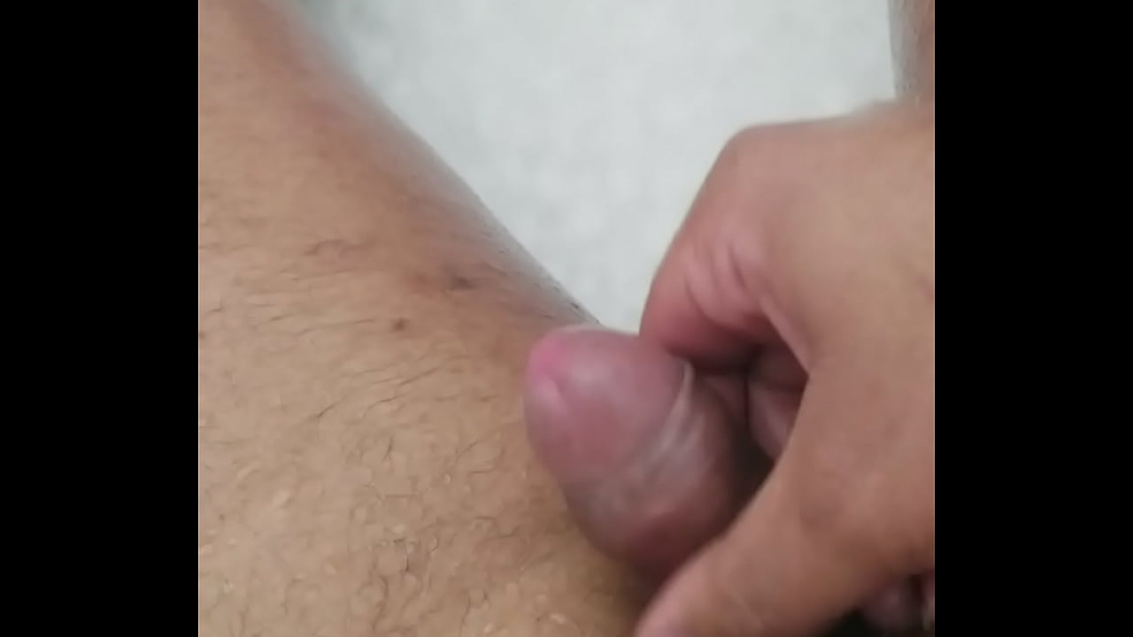 Amatuer cock jerk