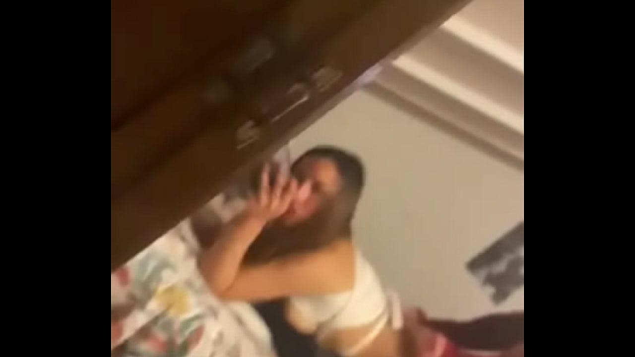 Sexo con la novia de un amigo