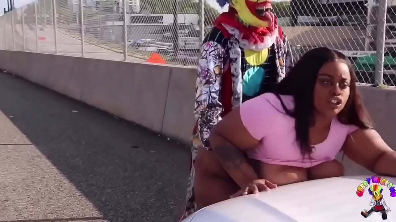 Clown fucks girl on highway in broad daylight