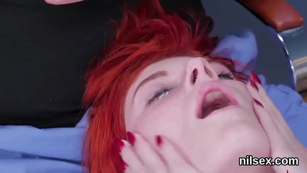 Wild cockslut gets her fuckholes spread and extremely fucked