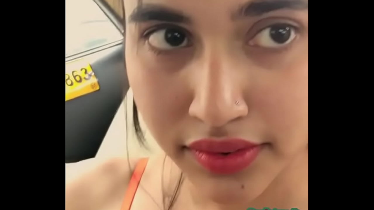 Indian Huge Sexy Boobs in Car