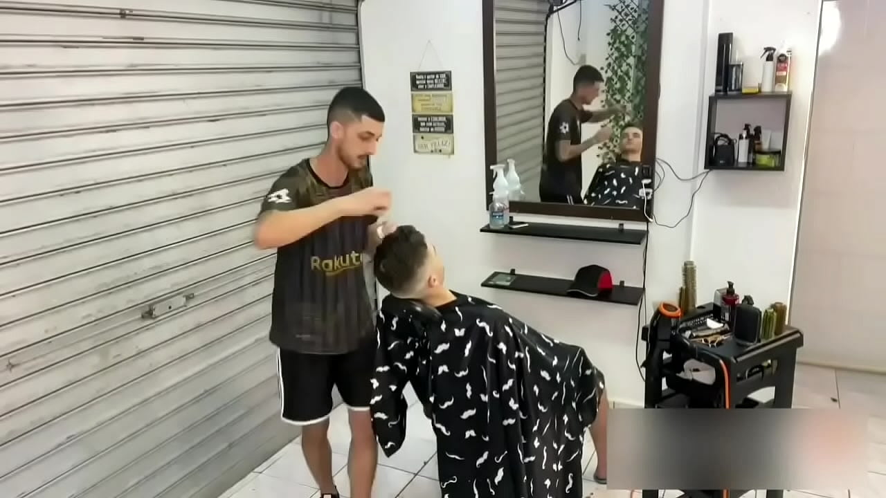 hair stylist