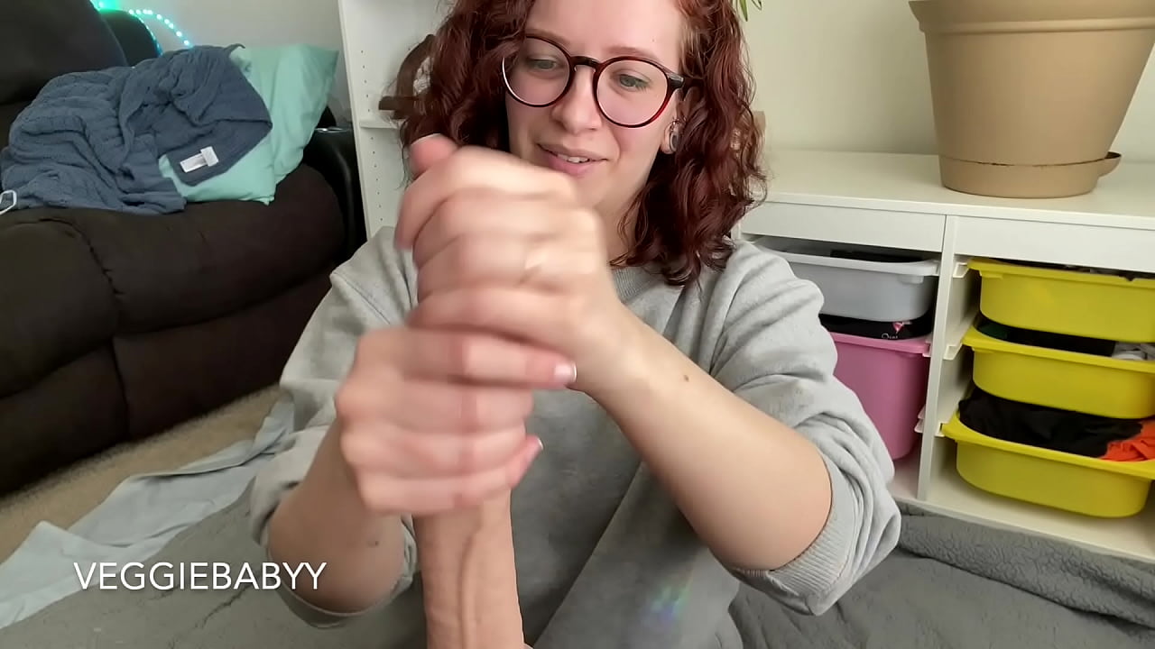 veggiebabyy grey shirt hand job point of view custom non nude dildo HJ - full