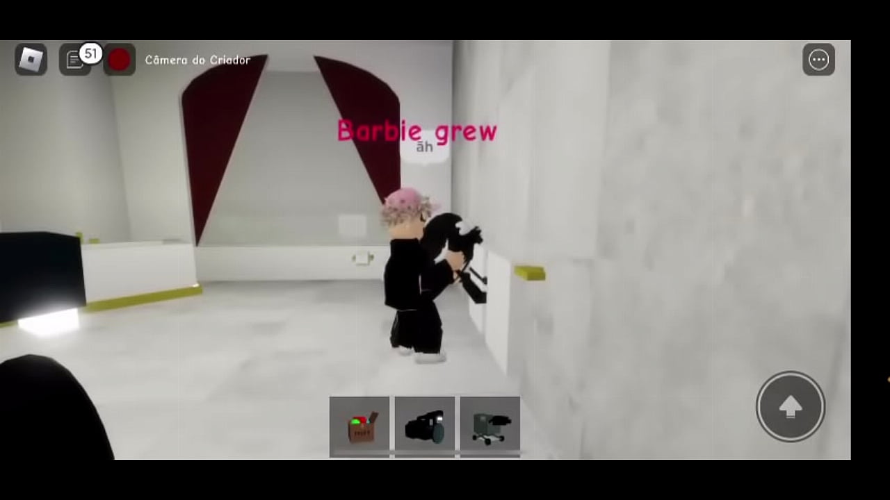 Fudendo essa nifetinha no roblox