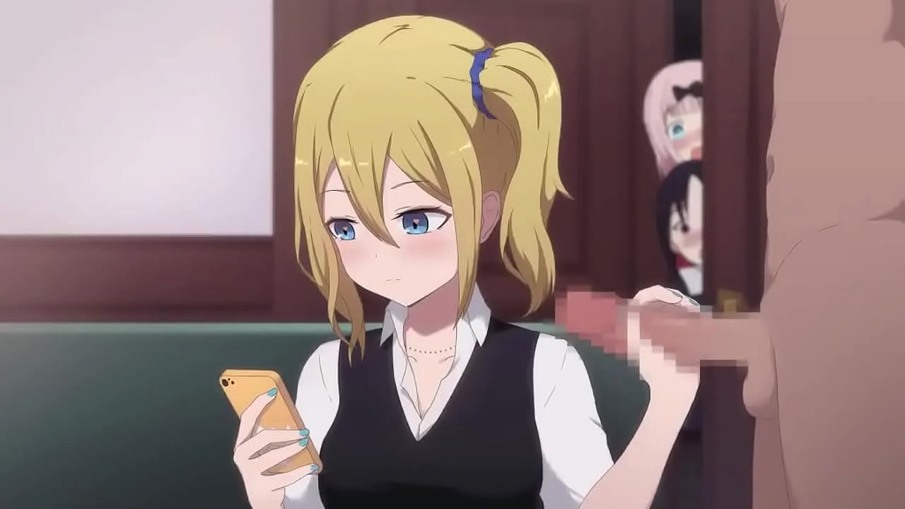 Hayasaka haciendo una paja