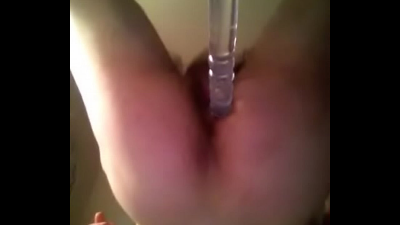 MrPeterson solo glass dildo