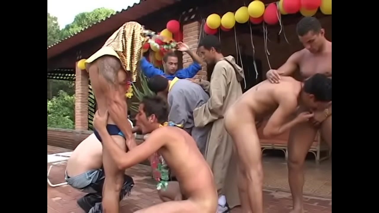 Gay friends have wild outdoor orgy