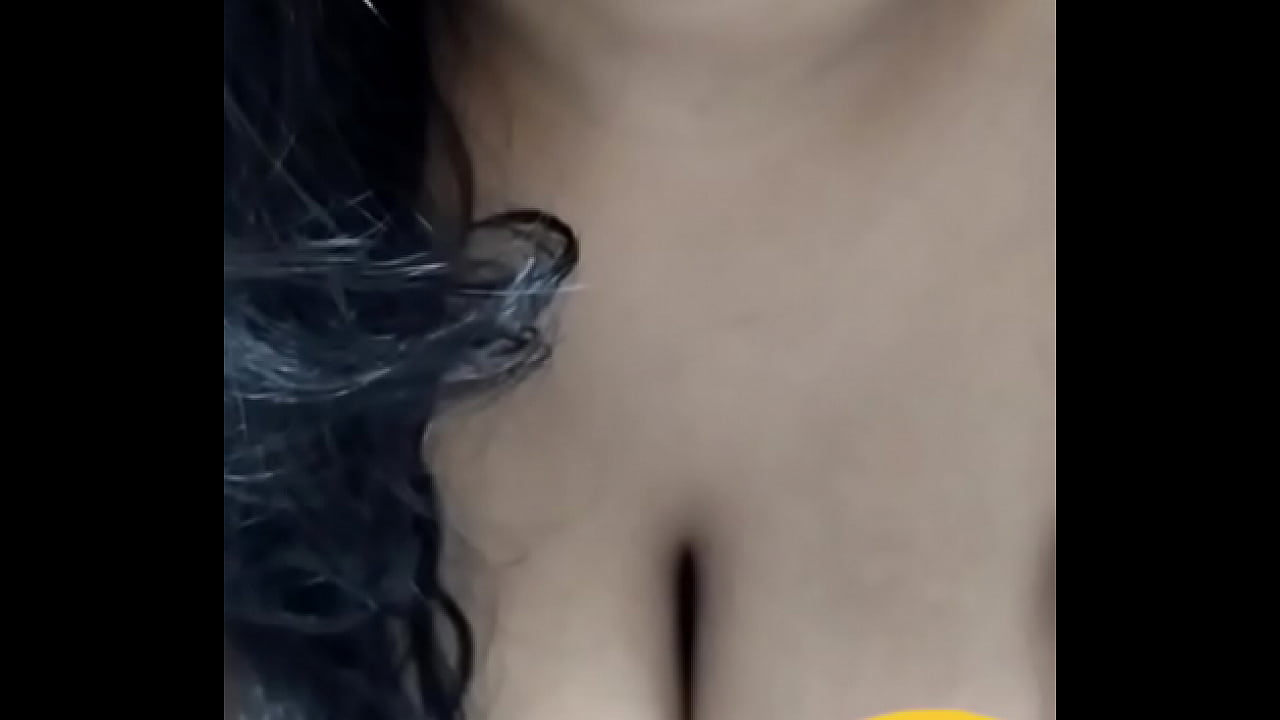 Big boobs girl show India