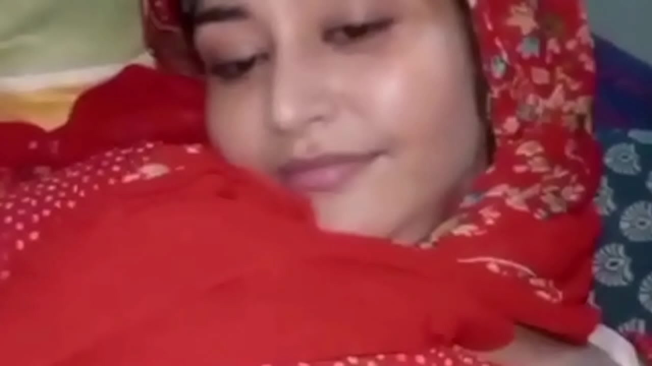 Indian desi xxx video, Indian virgin girl lost her virginity with boyfriend
