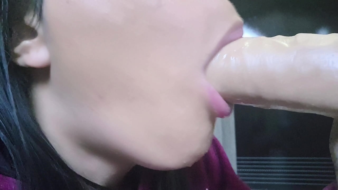 CLOSE UP BLOWJOB - This is how I would suck you every day!